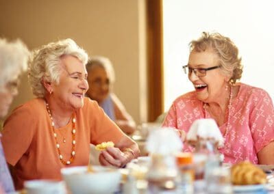 Why Move to a Senior Living Community 5 Compelling Reasons